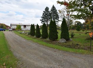 8889 Dougan Rd, North East, PA 16428