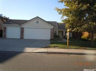 125 Sunday Dr, Turlock, CA 95382