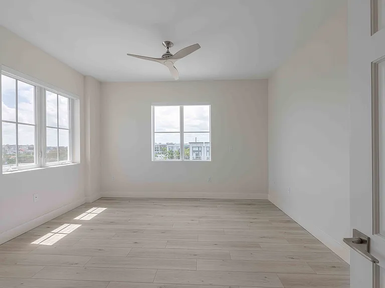 Liora Delray Beach — Photo 19