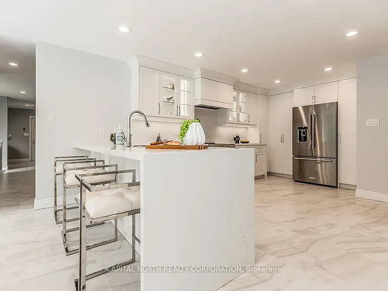 4 Prescott Ct — Photo 10