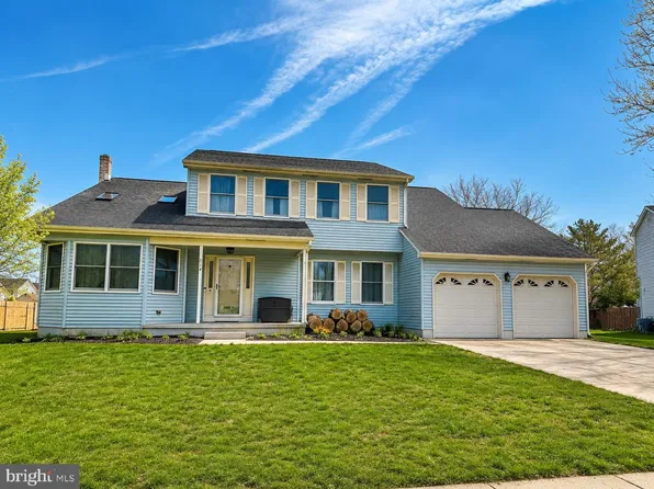 14 Chestnut Ct, Glassboro, NJ 08028
