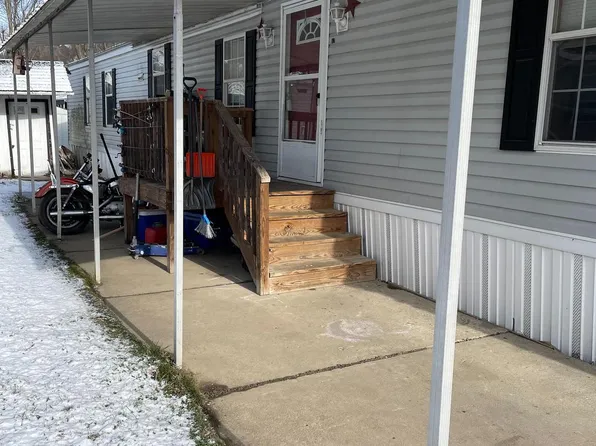 61 Aspen St, Mifflinburg, PA 17844