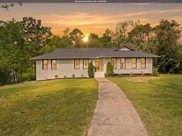 3528 Deerfield Dr, Birmingham, AL 35226