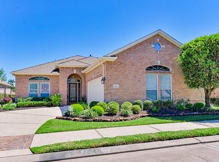 1514 Briar Bnd, Friendswood, TX 77546