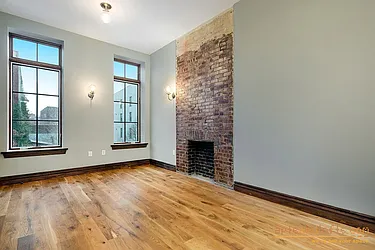 Rented by aptsandlofts.com