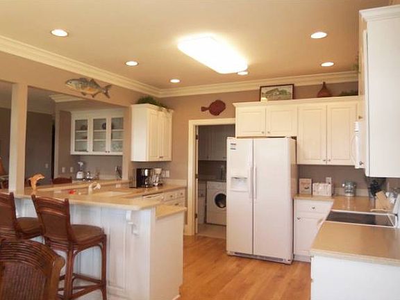 4th image of 2702 Palmetto Blvd