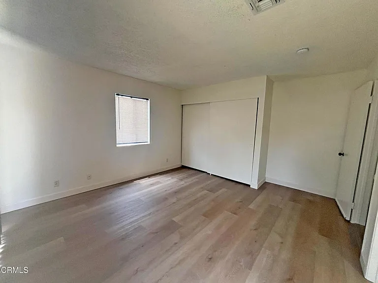 5612 Glickman Ave — Photo 14