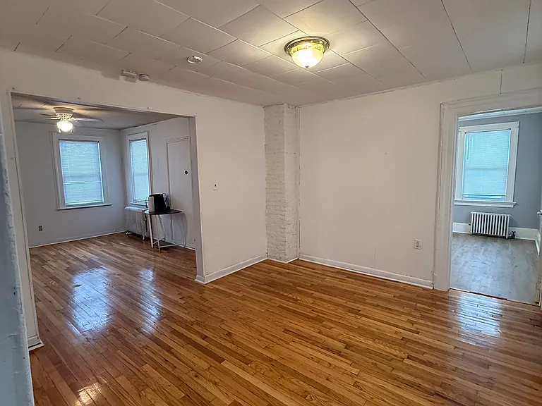 34 Kensington Pl #2 — Photo 15