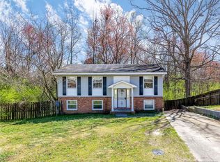 5482 Ivyridge Ct, Fayetteville, NC 28314