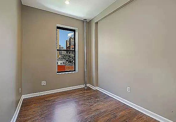 4th image of 314 E 78th St #9