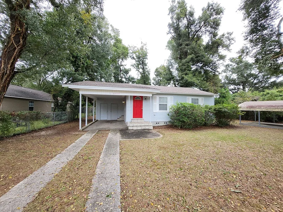3000 Torres Ave