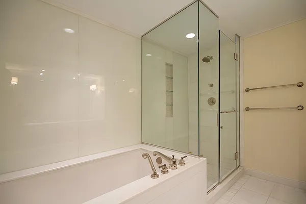 Rented by Keller Williams NYC | media 36