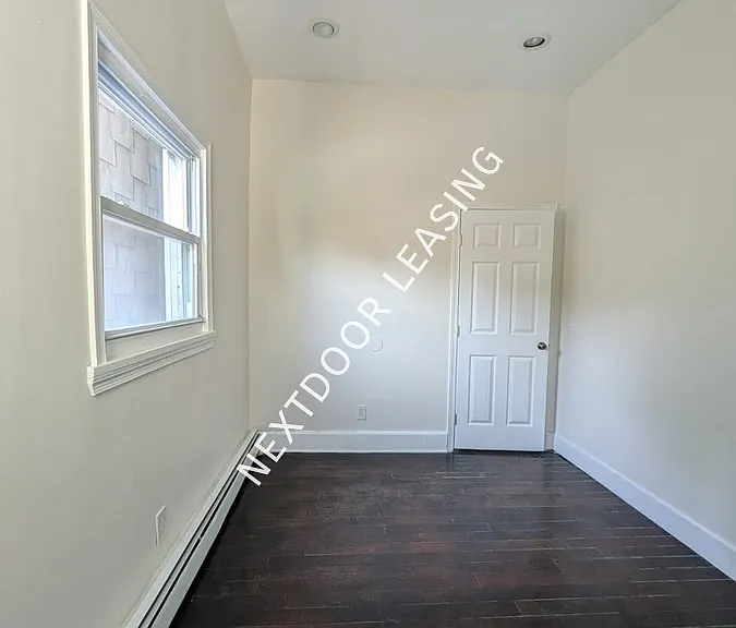 42.5 Jewett Ave #1M — Photo 10