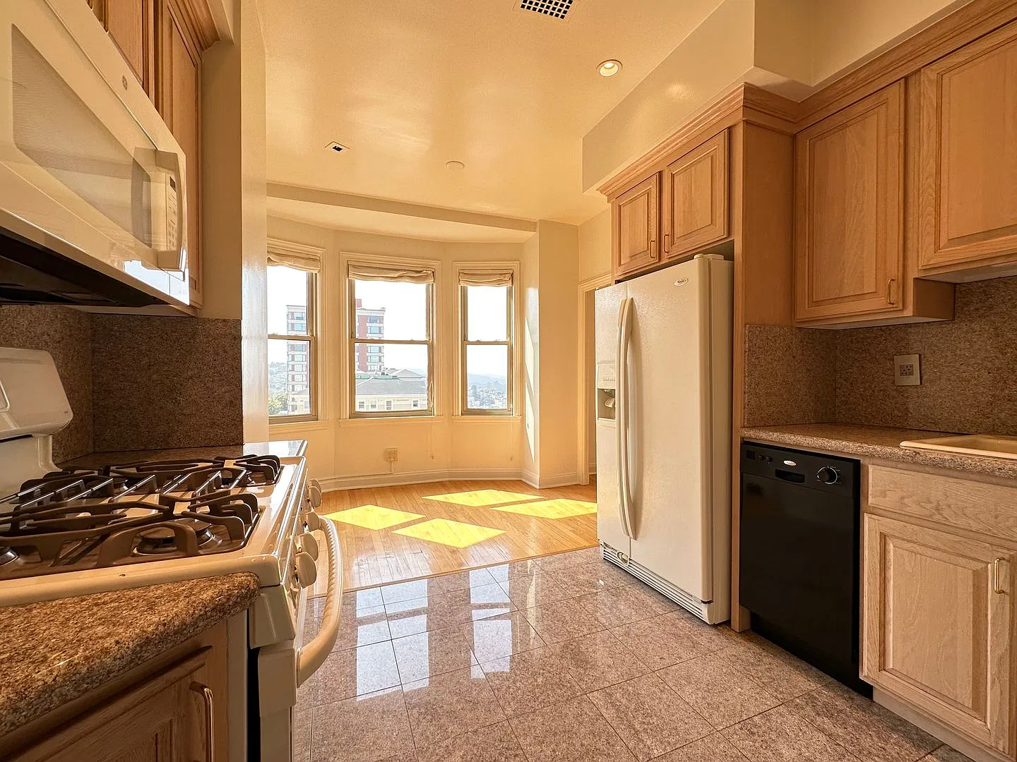2090 Broadway St Unit 703 - Image 3