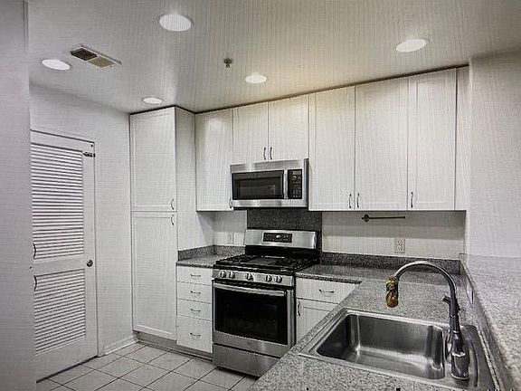 3rd image of 3901 Lick Mill Blvd APT 456