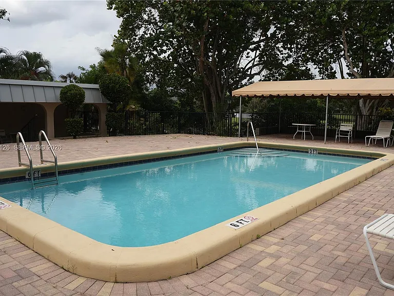 6001 N Falls Circle Dr #203 — Photo 3