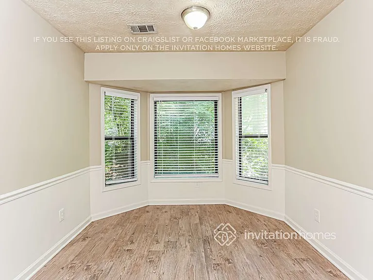 4821 Chapelle Ct — Photo 7
