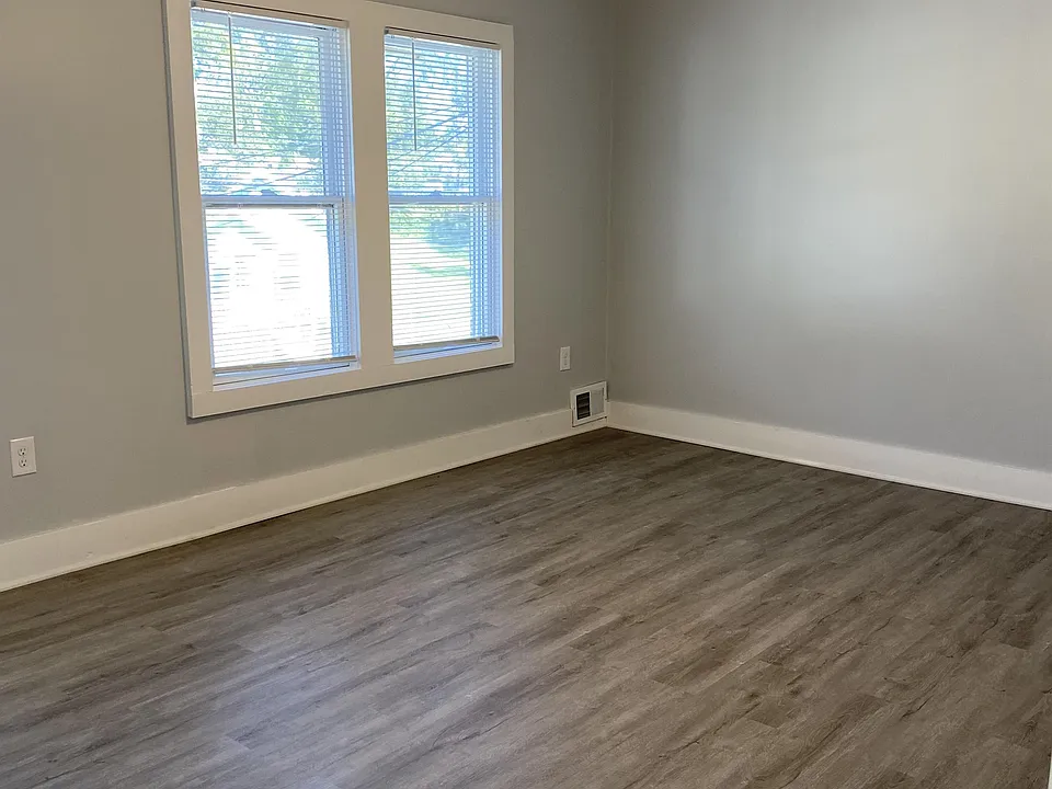 Front Bedroom