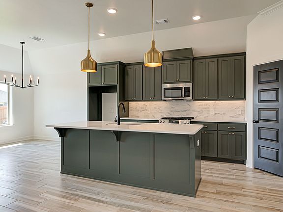 Example of Amelia Floor Plan - Features and Finishes may vary based on product availability