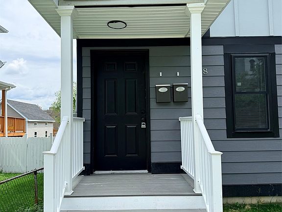 3rd image of 268 Carpenter Ave #2