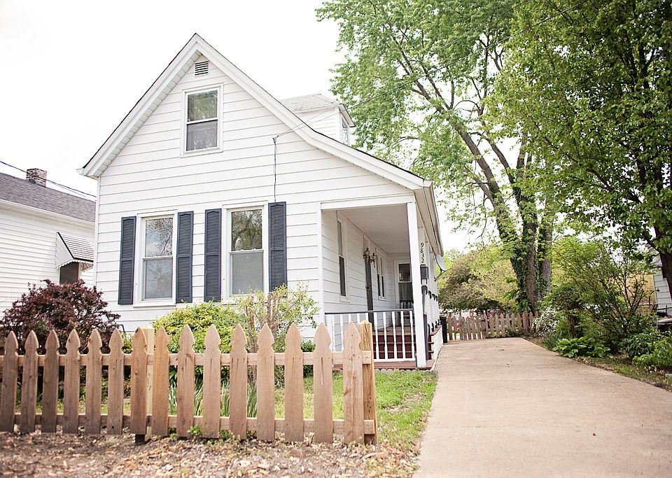 1st image of 9832 Sadie Ave