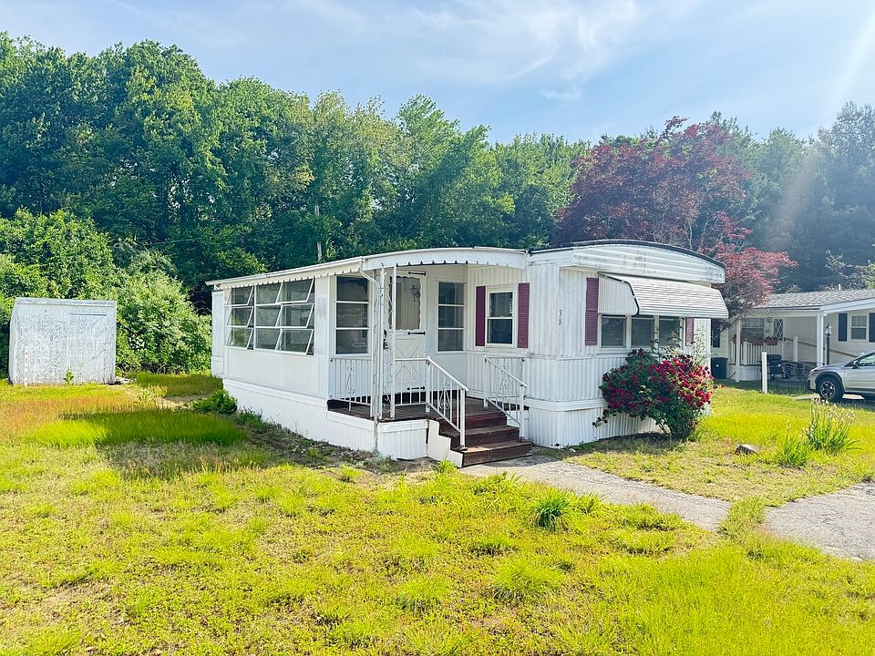 1st image of 38 Hickory Rd