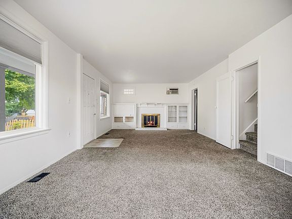 4th image of 2418 N Cincinnati St