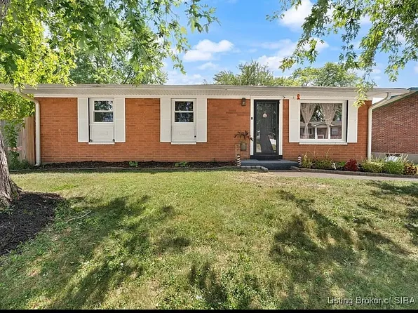 1726 Shirley Ave, Clarksville, IN 47129