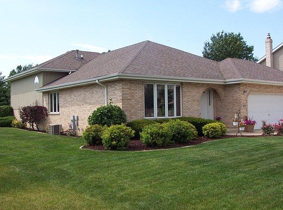 3rd image of 16816 S Mohican Dr