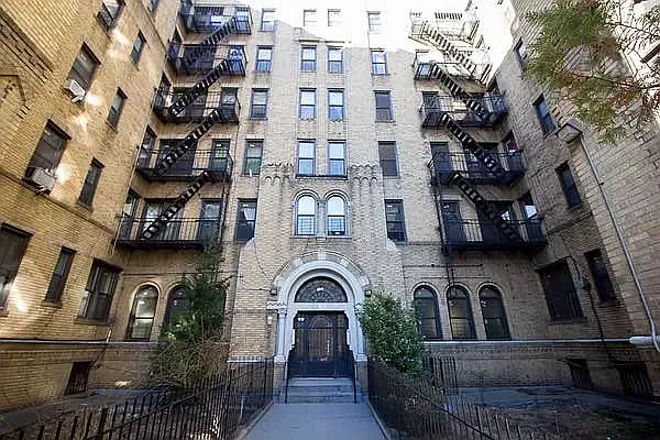 Rented by R New York | media 20