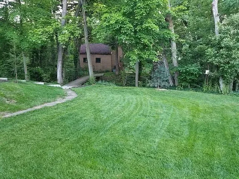 1278 Columbia Rd — Photo 23
