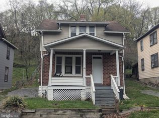 422 Pine Ave, Cumberland, MD 21502