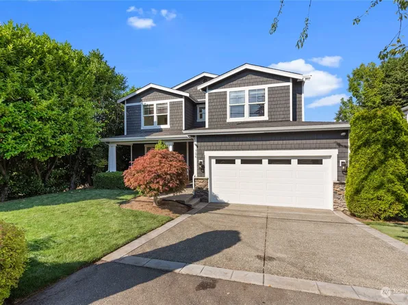 726 18th Avenue W, Kirkland, WA 98033