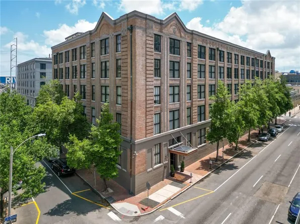 700 S Peters St APT 301, New Orleans, LA 70130