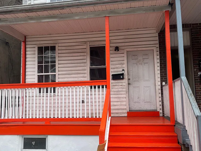 861 E State St #2 — Photo 2
