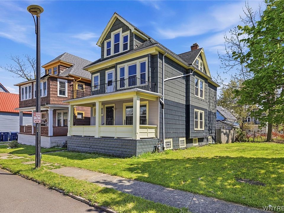 1st image of 49 Brewster St