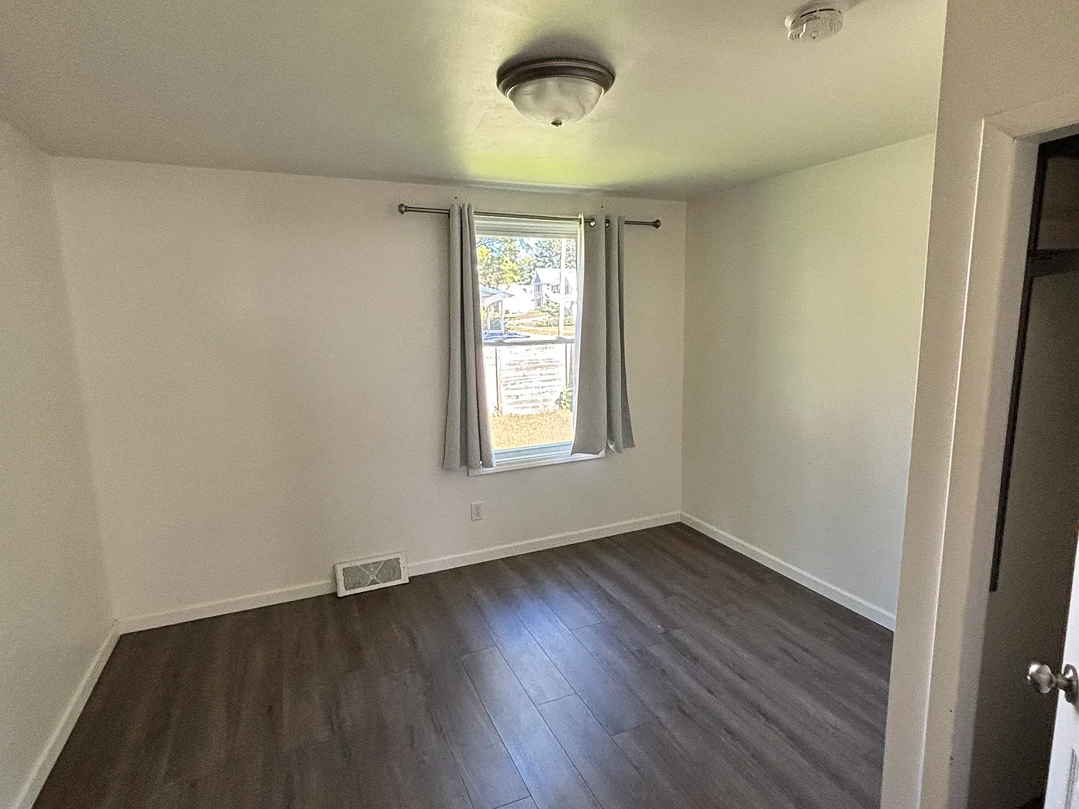 2 bed, 780 sqft, $1,500 — Photo 4