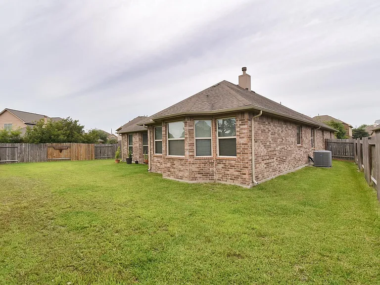5607 S Denham Ridge Ln — Photo 38