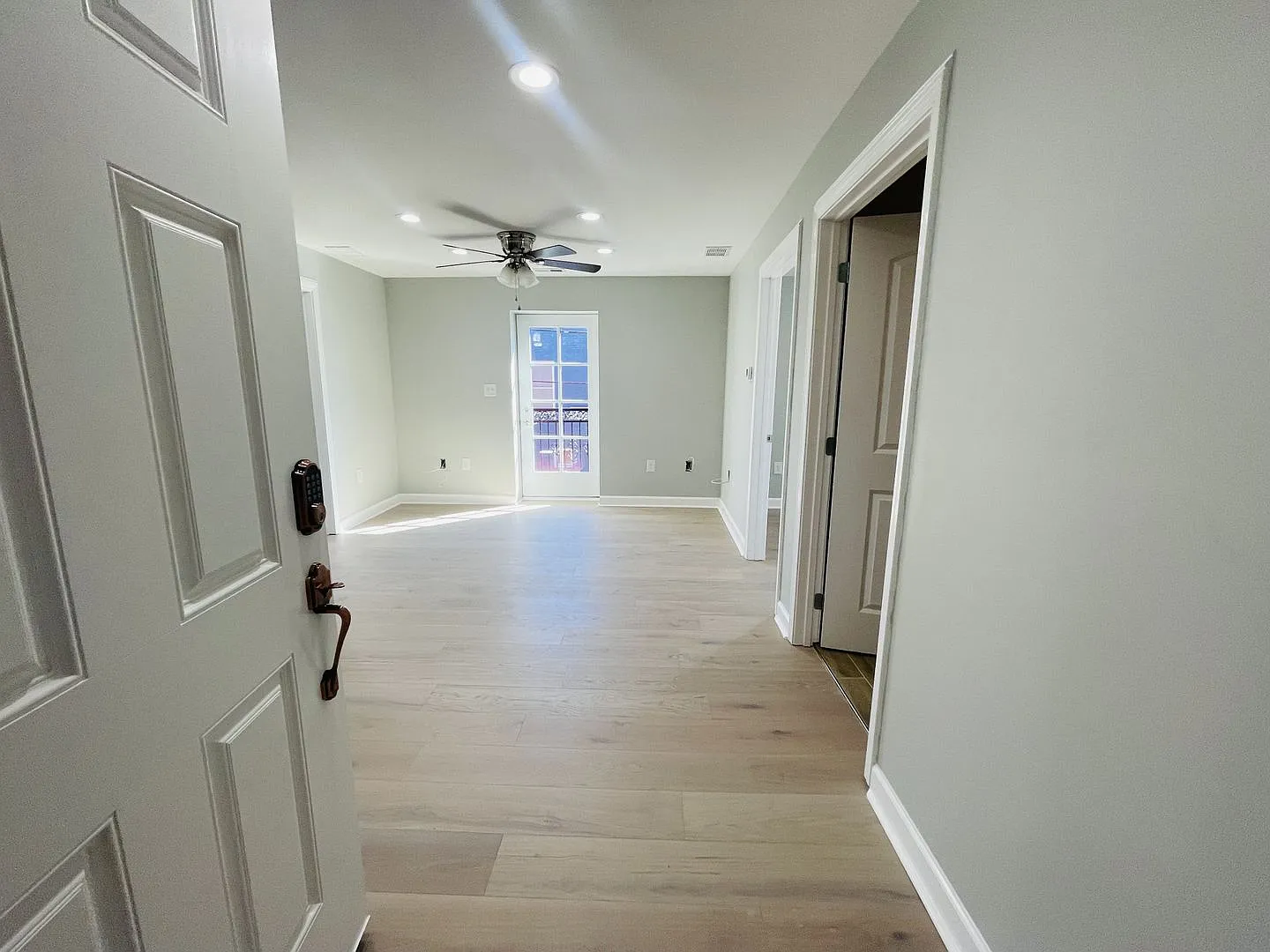 3rd & Main Apartments — Photo 4