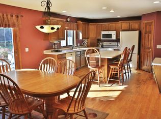 1513 Falcon Way, Sheboygan Falls, WI 53085