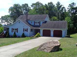 170 Cliffside Dr, Lewistown, PA 17044