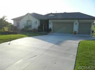 7925 Kingdom Dr, Riverside, CA 92506