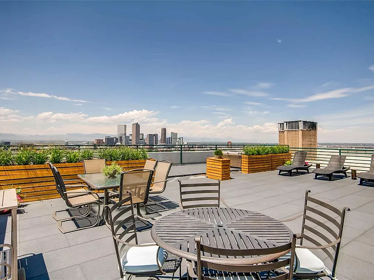 1313 N Williams St #501 — Photo 45
