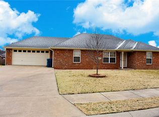 940 Eagle Crst, Pea Ridge, AR 72751