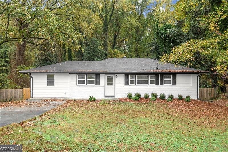 1st image of 7058 Lakeview Ln