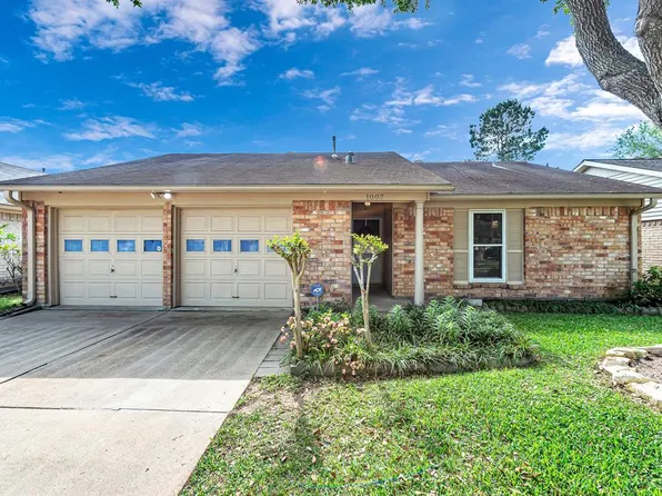 1007 Three Forks Dr, Katy, TX 77450