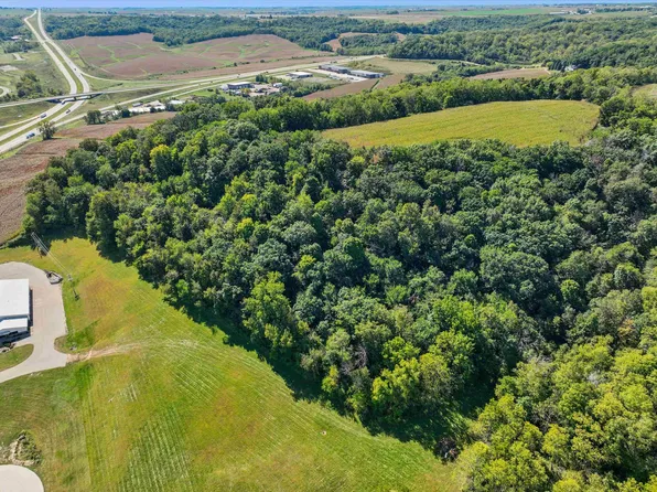 0 Ironwood Dr, Dubuque, IA 52003