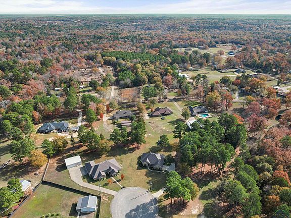 2nd image of 152 Purslane Dr