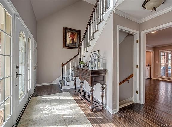 3rd image of 2346 Erika Ln