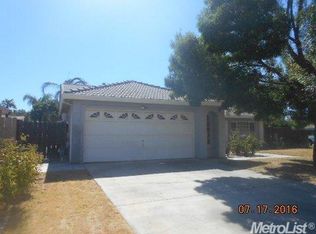1656 Alberta St, Los Banos, CA 93635